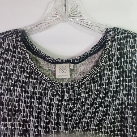 DAISY FUENTES SLEEVELESS TUNIC. SIZE 2X. - Picture 9 of 14